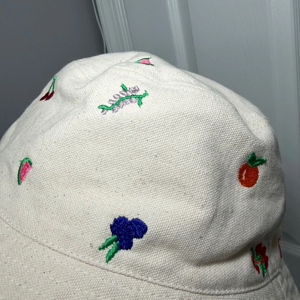 Crewcuts Bucket Hat Cap Canvas Cotton Fruit Beige Youth Kids M/L embroidered